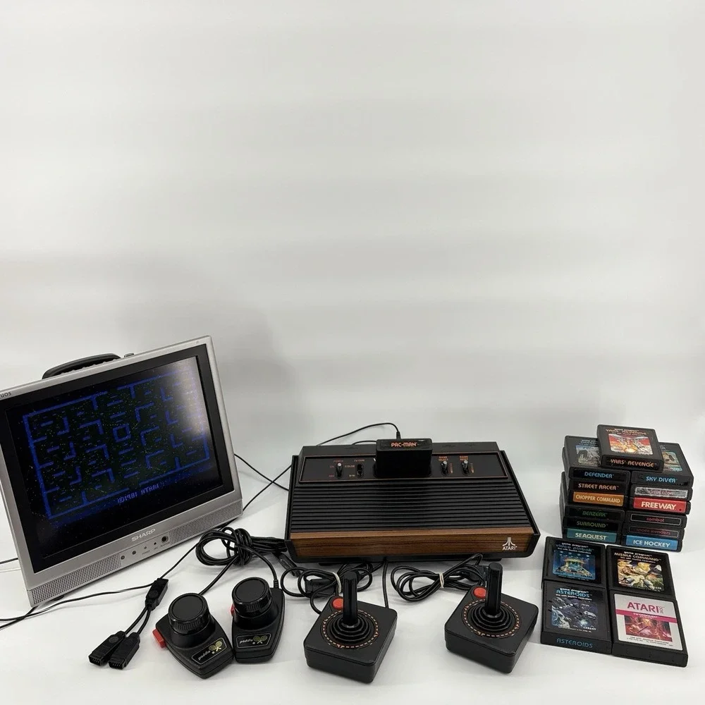 Atari 2600A 4-Switch Gaming Console System with Game Lot 19 Games Read Ds!